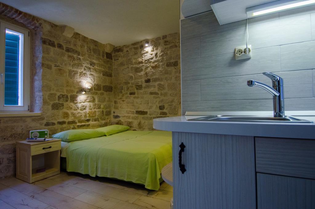 Apartments Kaja Trogir Rum bild