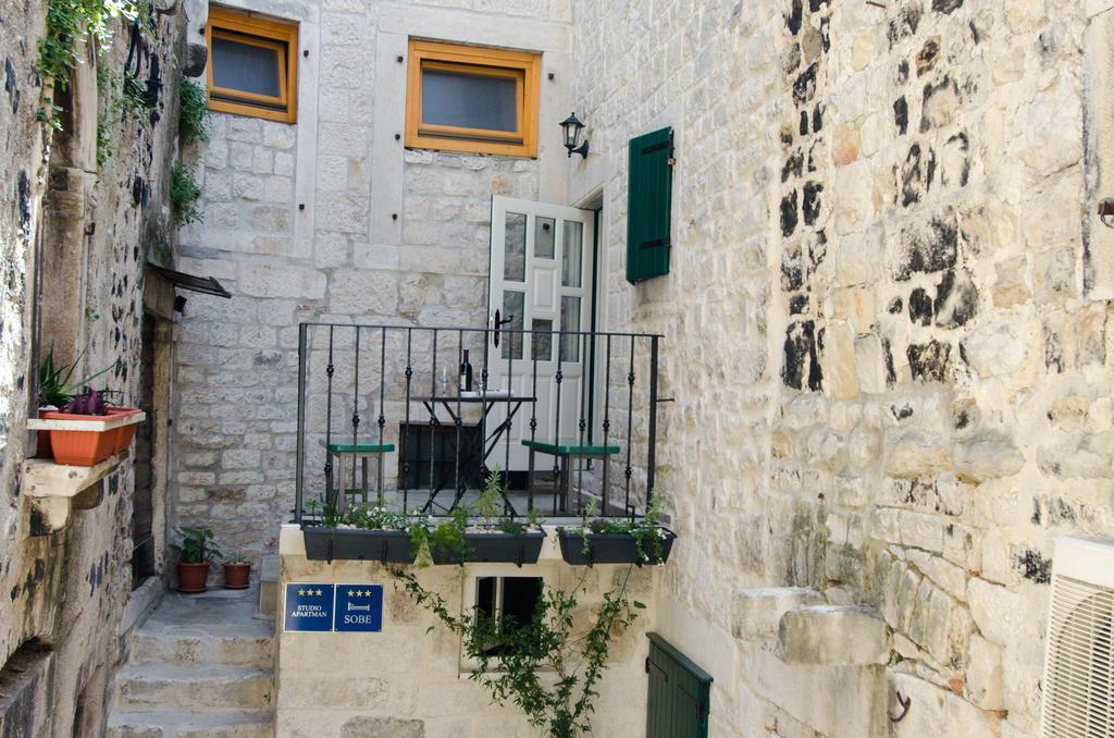 Apartments Kaja Trogir Rum bild