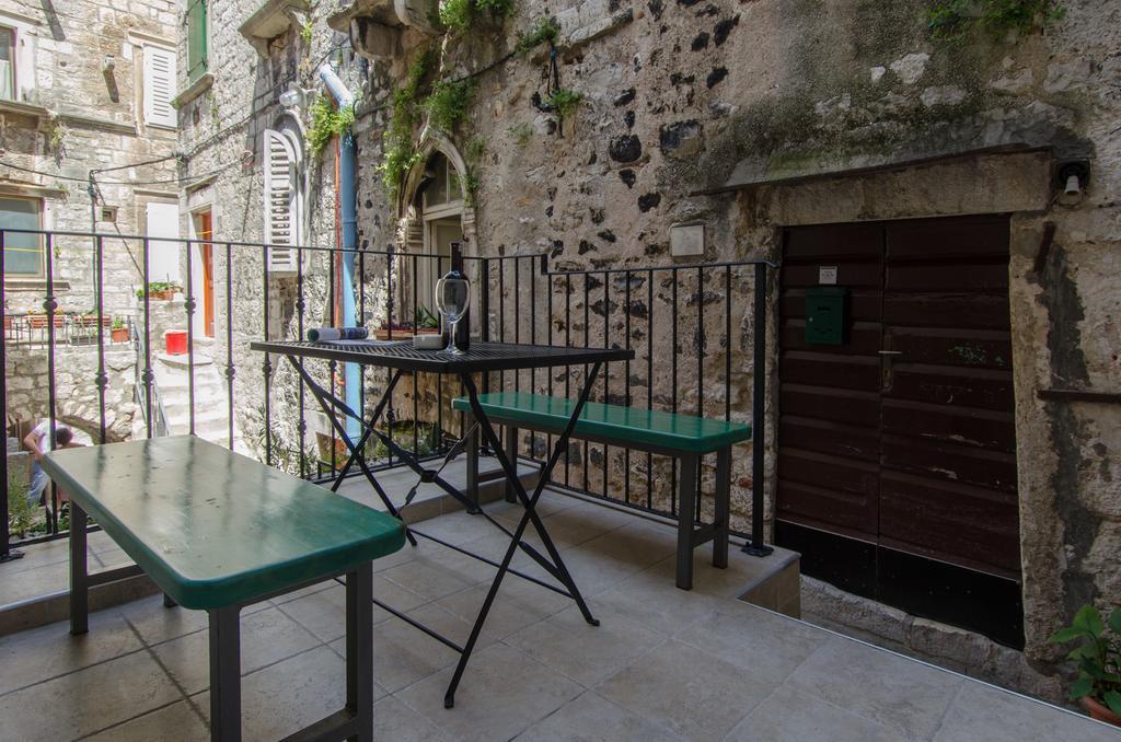 Apartments Kaja Trogir Rum bild