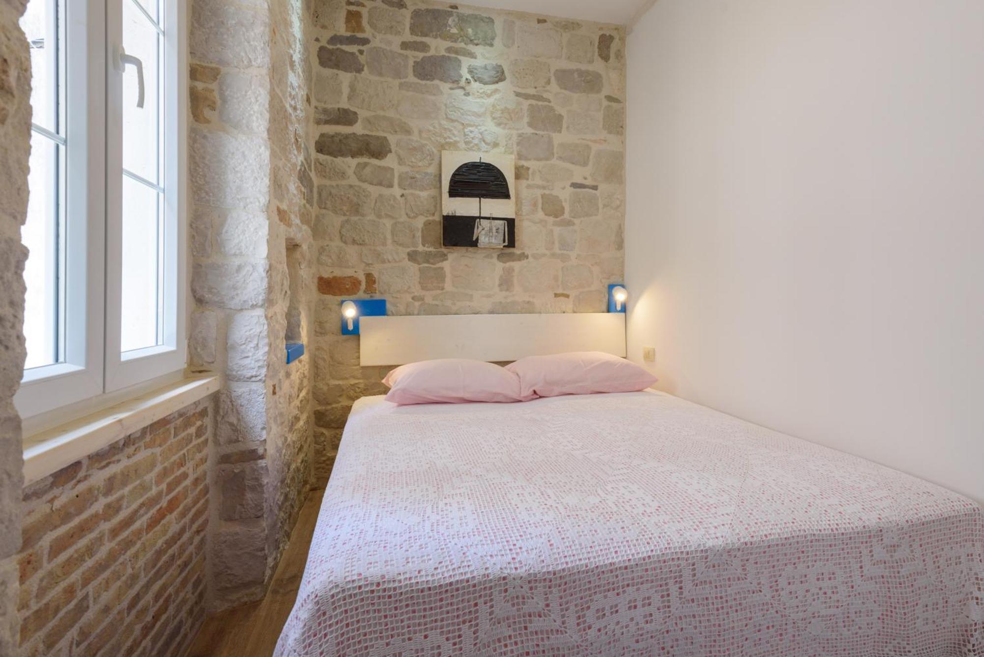 Apartments Kaja Trogir Exteriör bild