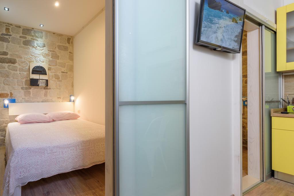 Apartments Kaja Trogir Exteriör bild