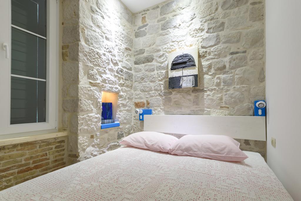 Apartments Kaja Trogir Exteriör bild