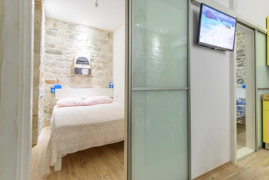 Apartments Kaja Trogir Exteriör bild